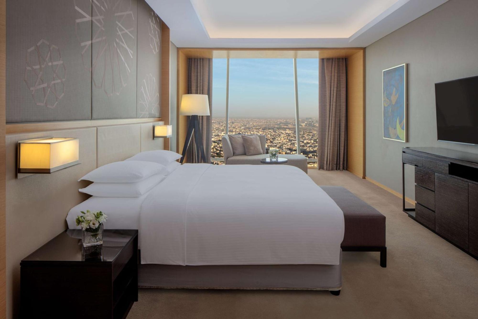 Hyatt Regency Riyadh Olaya Eksteriør bilde Deluxe King