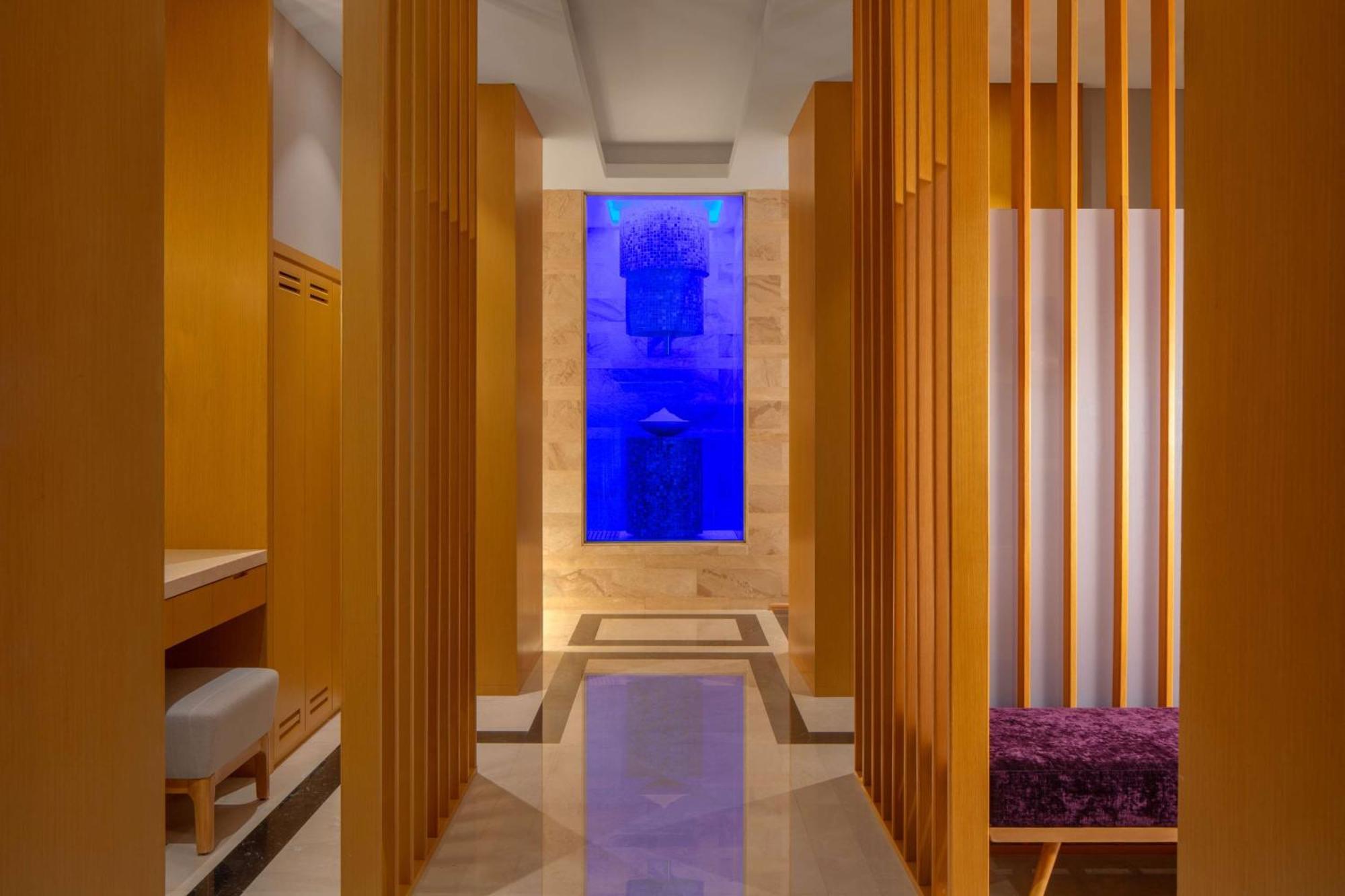 Hyatt Regency Riyadh Olaya Eksteriør bilde The spa at The Westin