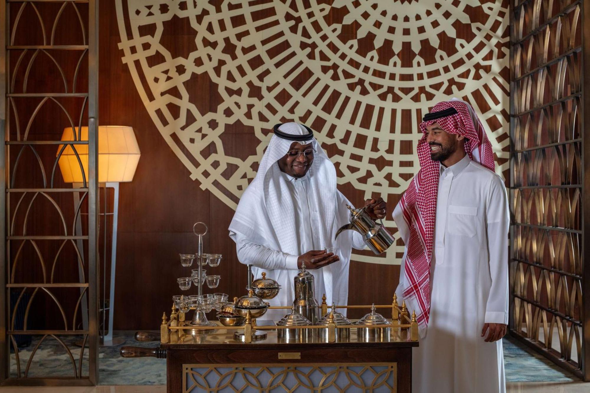 Hyatt Regency Riyadh Olaya Eksteriør bilde Arabian coffee